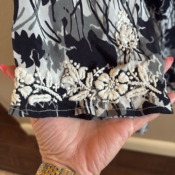 Amaya NAOMI BLACK SILK DRESS/ Size 42-M-L - Picture 14 of 14